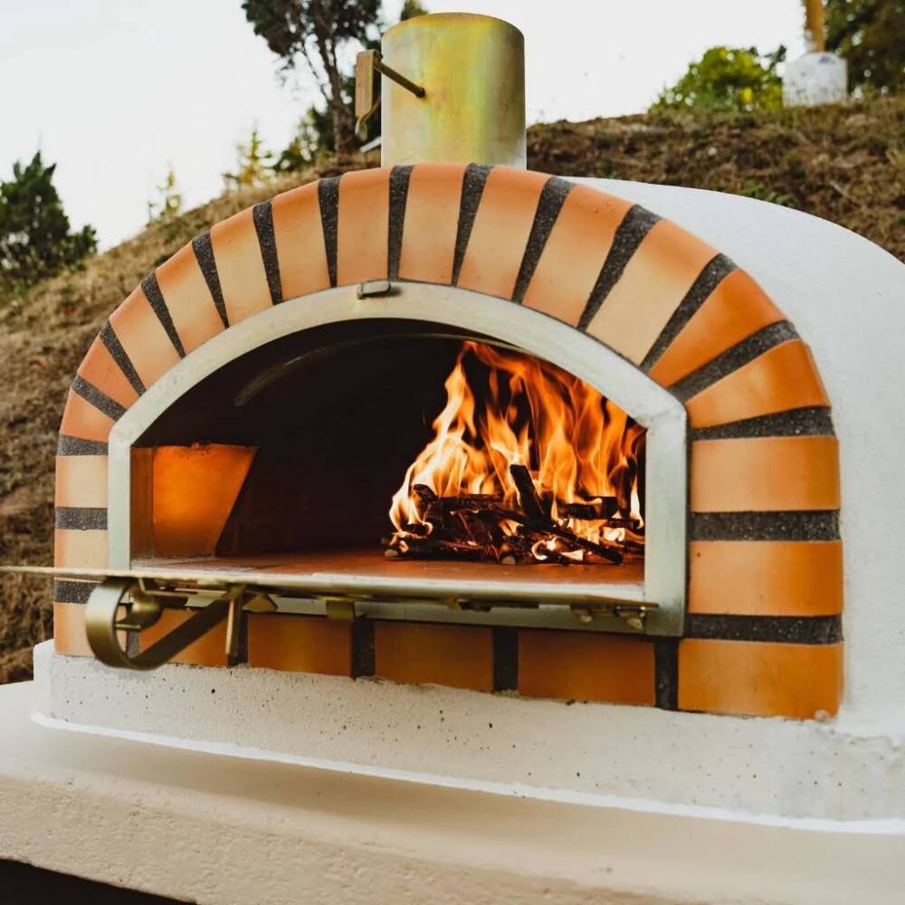 Pedroso Half Dome White Stucco Wood Fired Pizza Oven - Terracotta Arch - Image 4